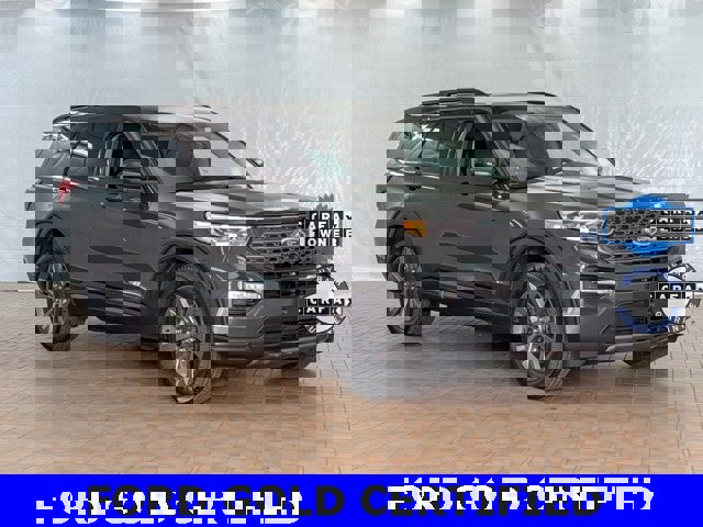 Certified 2022 Ford Explorer XLT w/ Equipment Group 202A