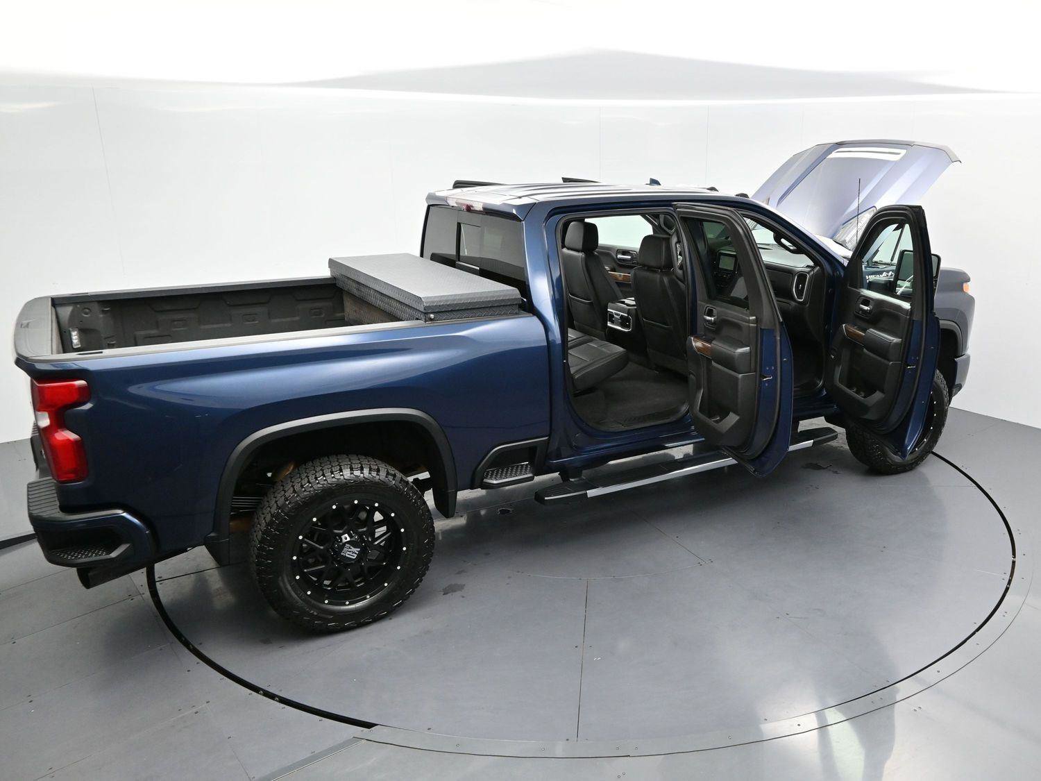 Used 2020 Chevrolet Silverado 3500 High Country AWD/4WD image 42