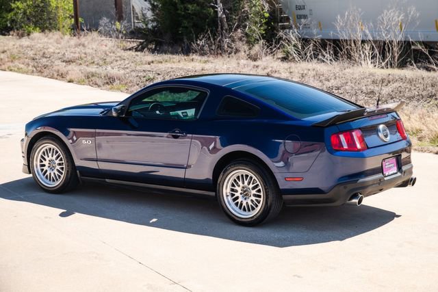 Used 2012 Ford Mustang GT Premium w/ Security Pkg RWD image 3