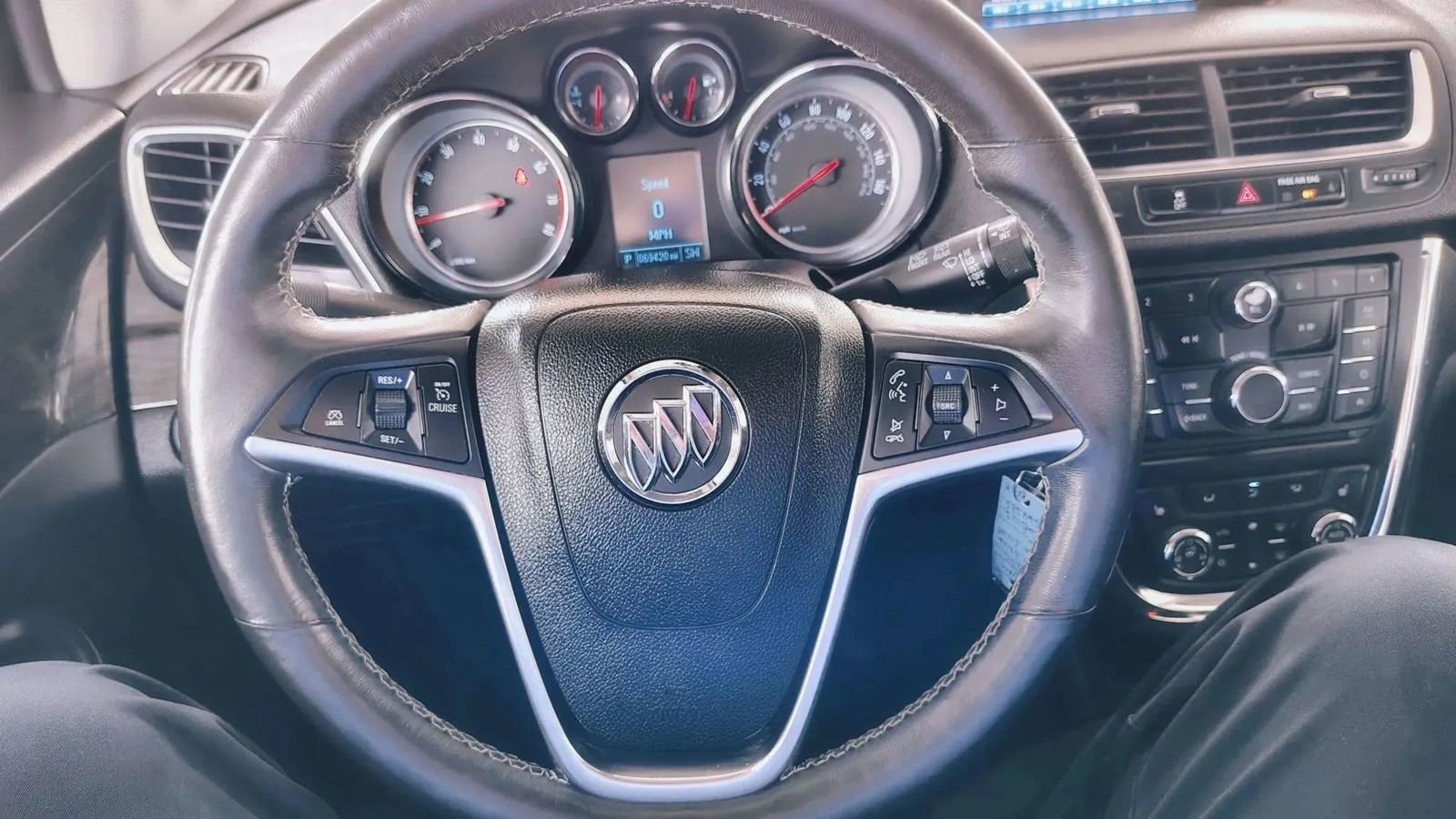 Used 2015 Buick Encore Leather FWD image 19