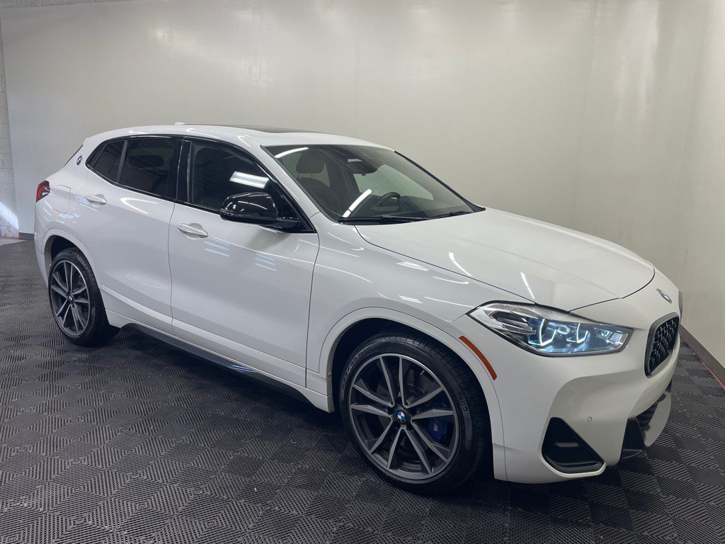 Used 2022 BMW X2 M35i w/ Shadowloine Package AWD/4WD image 8
