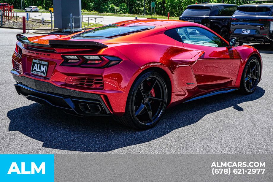 Used 2025 Chevrolet Corvette E-Ray AWD/4WD image 6