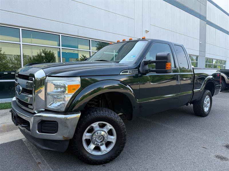 Used 2013 Ford F250 XLT w/ FX4 Off Road Pkg AWD/4WD image 1