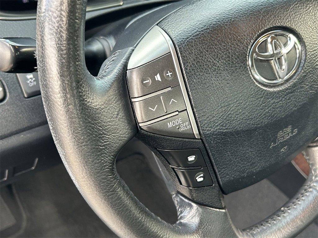 Used 2012 Toyota Avalon image 23