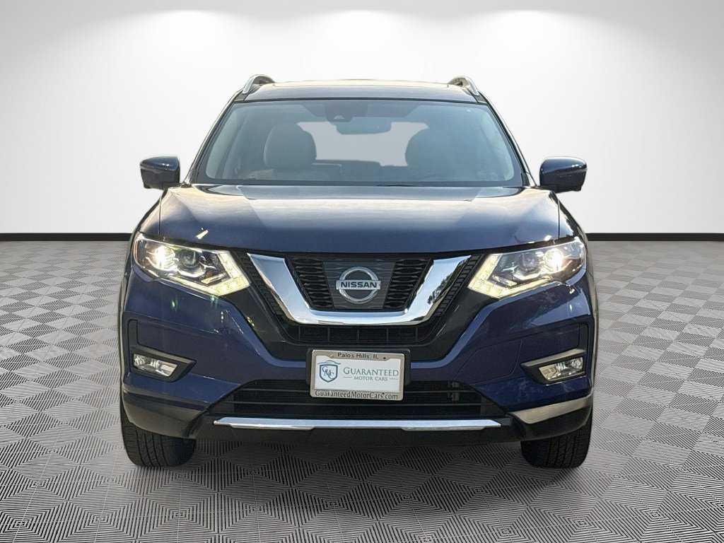 Used 2017 Nissan Rogue SL w/ SL Premium Package AWD/4WD image 2