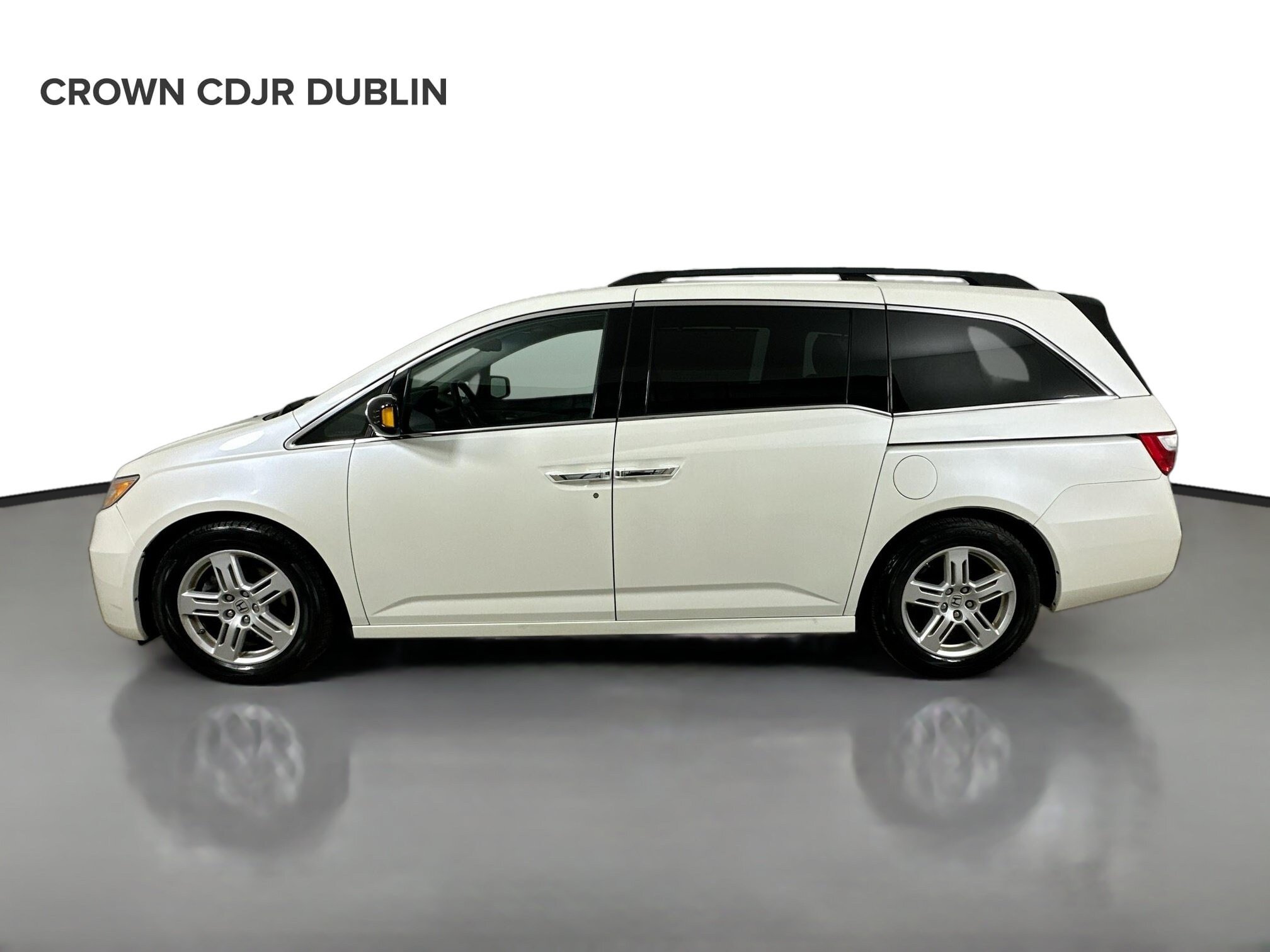Used 2013 Honda Odyssey Touring Elite image 8