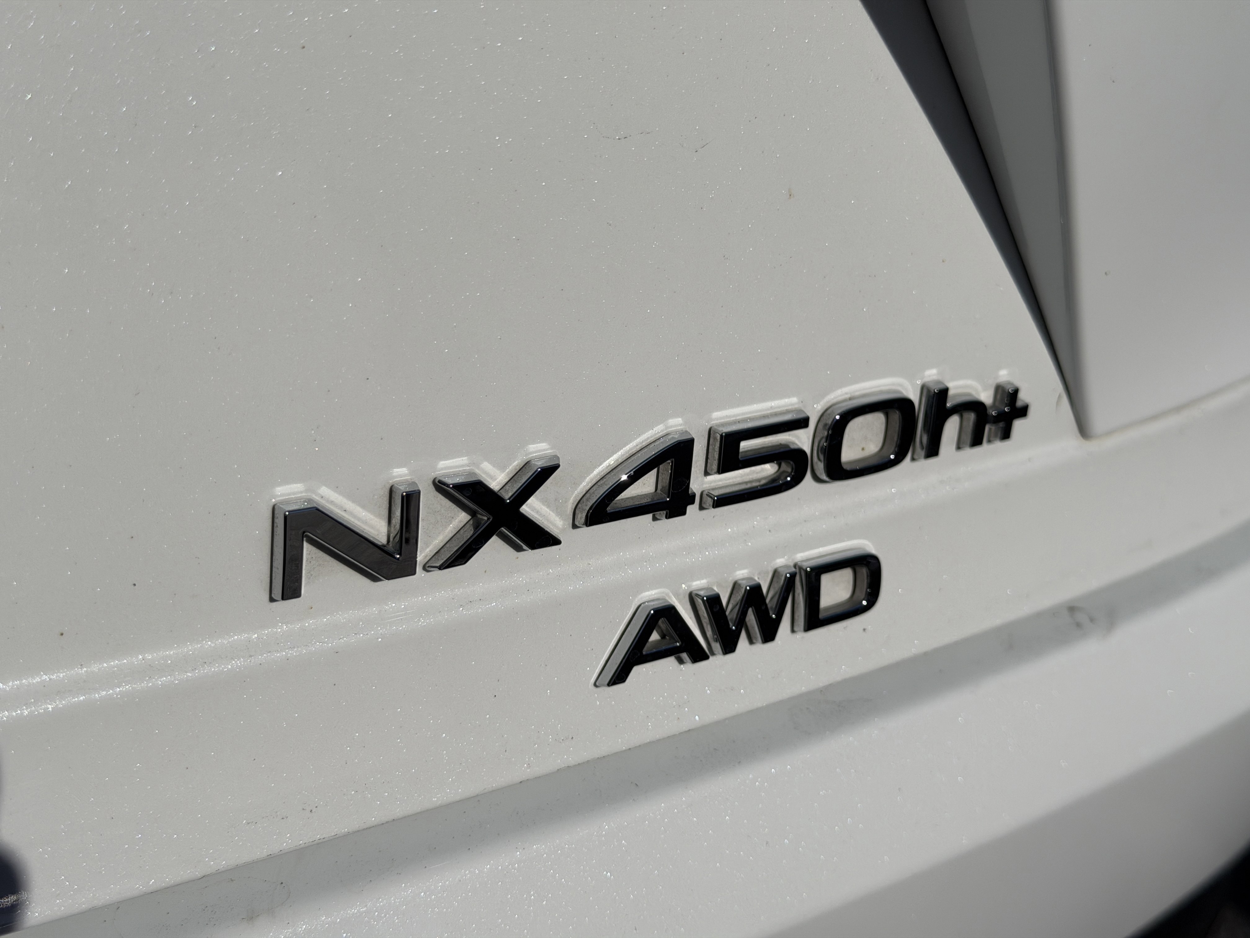 Used 2025 Lexus NX 450h+ F Sport image 9