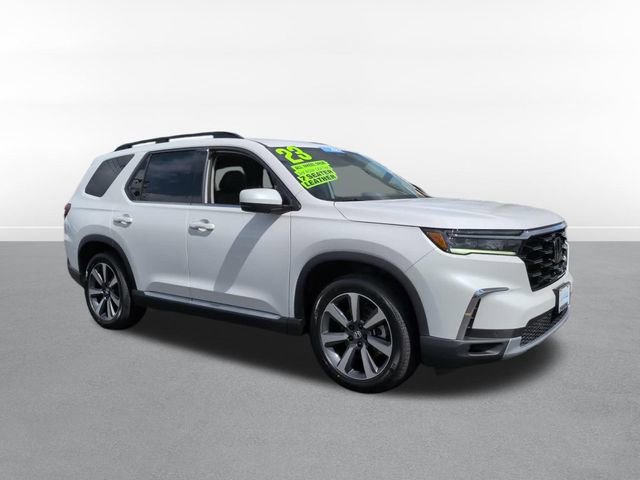 Used 2023 Honda Pilot Touring video 3