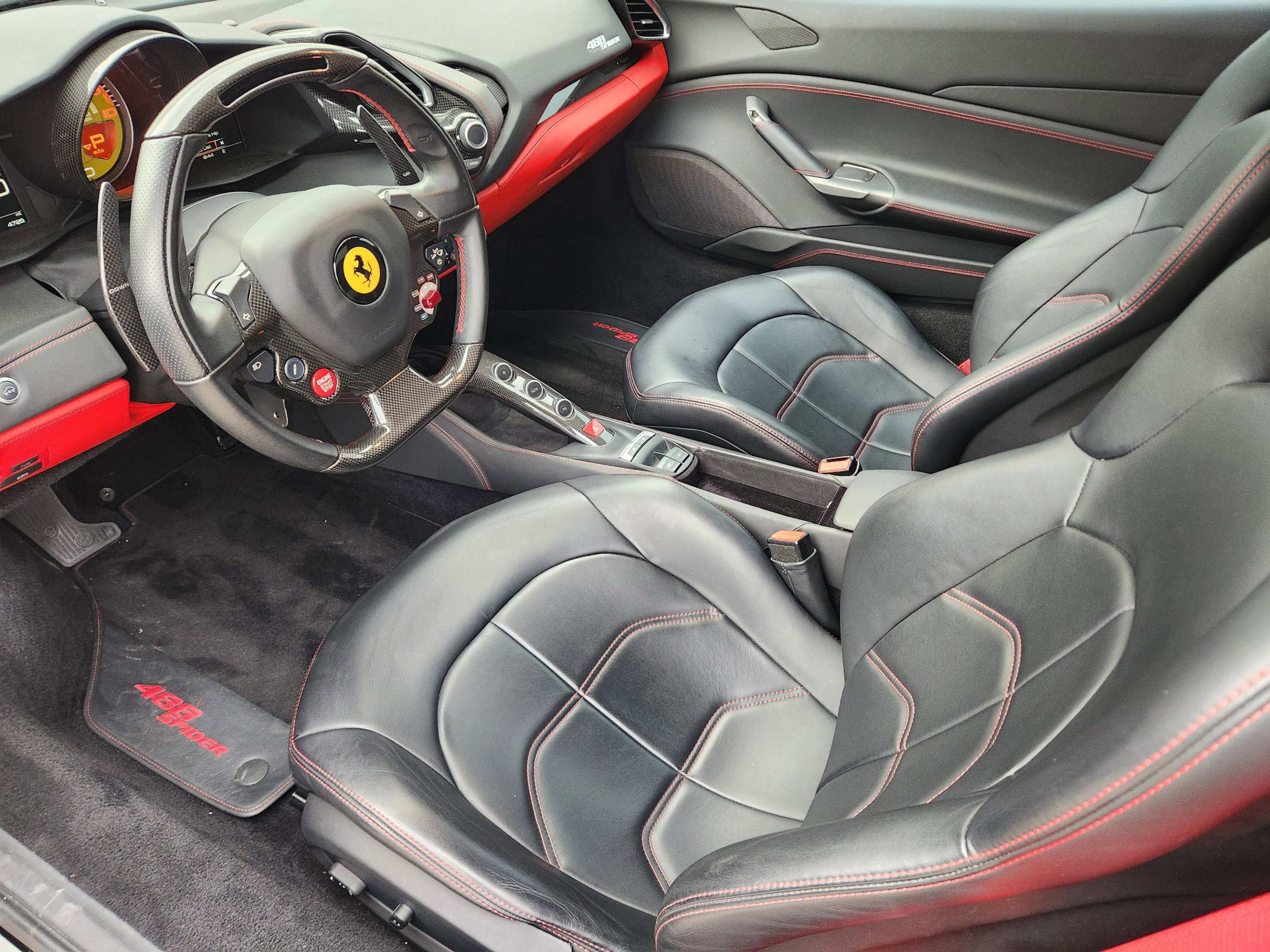 Used 2017 Ferrari 488 Spider image 12