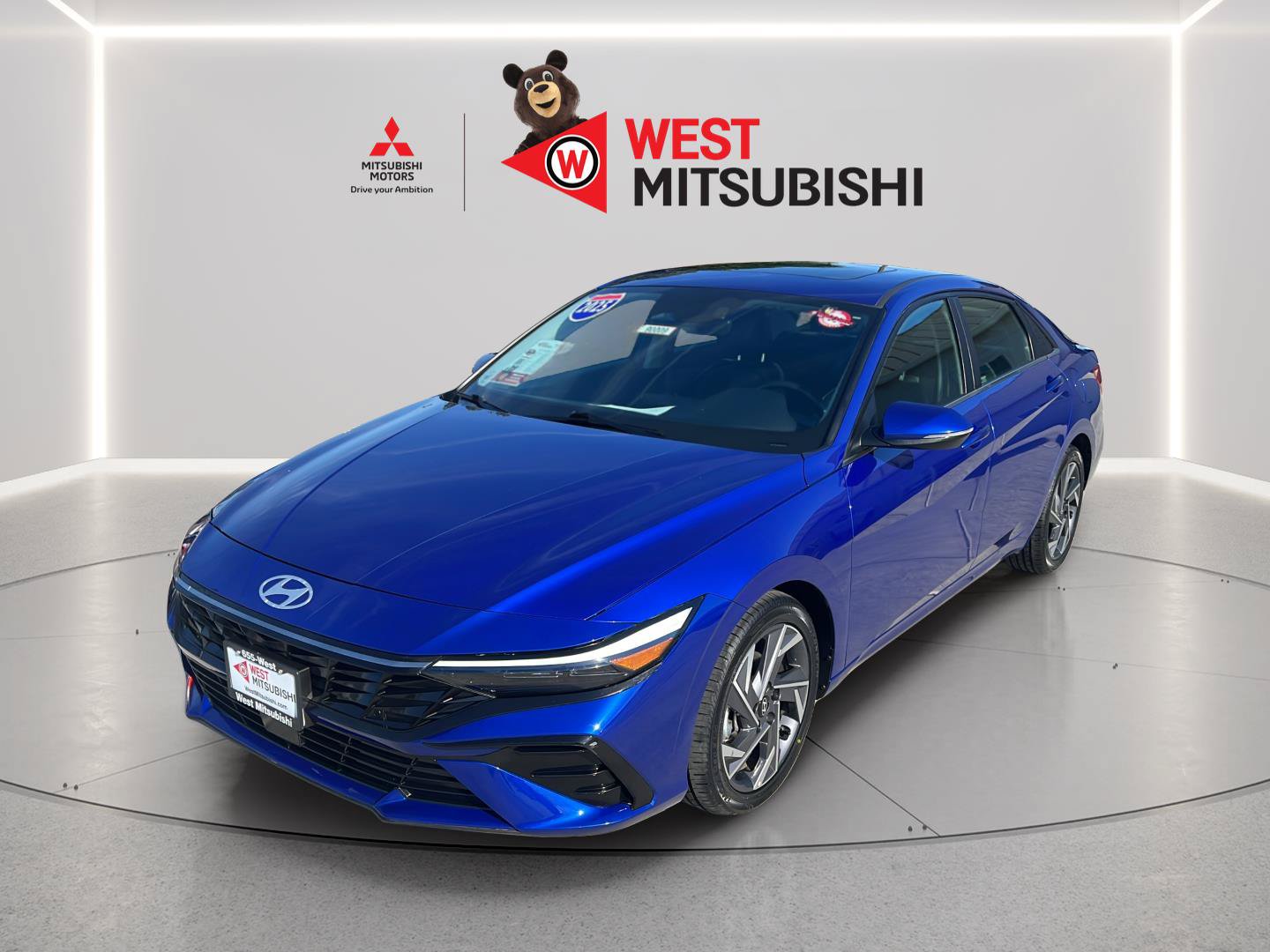 Used 2025 Hyundai Elantra Limited FWD image 1
