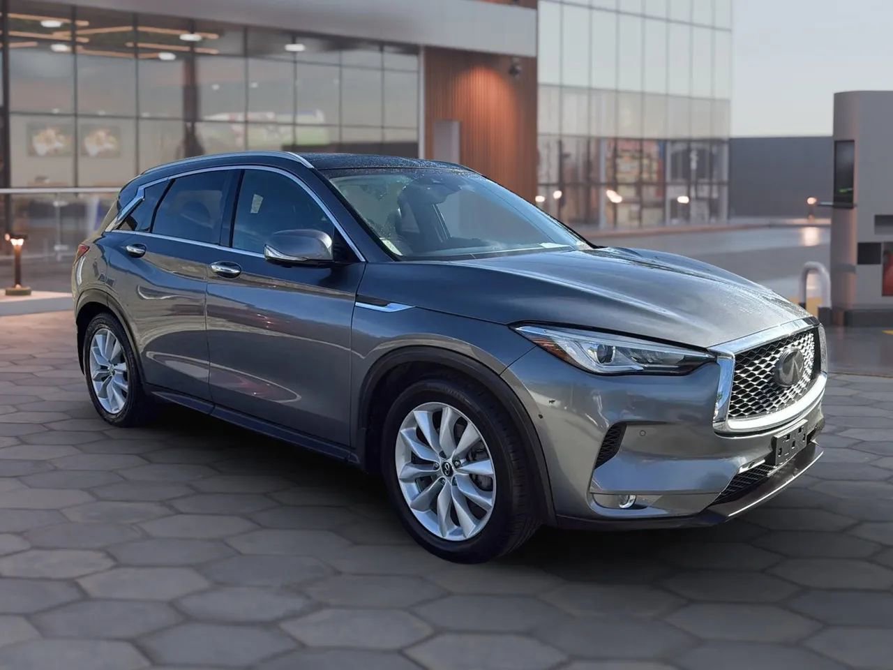Used 2019 INFINITI QX50 Essential w/ Premium Heat Package image 16