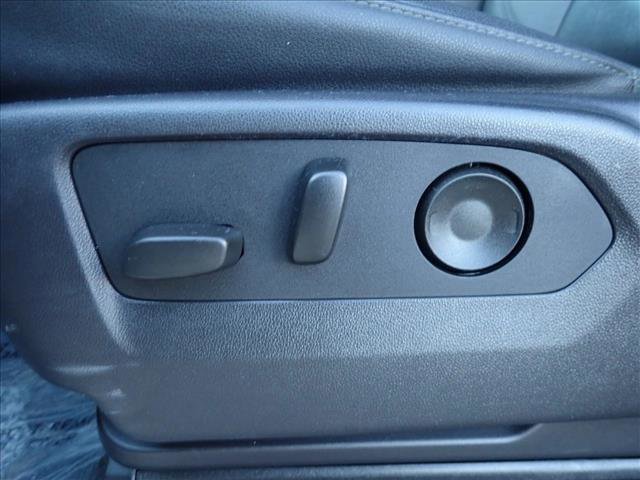 Used 2024 GMC Sierra 1500 SLT image 11