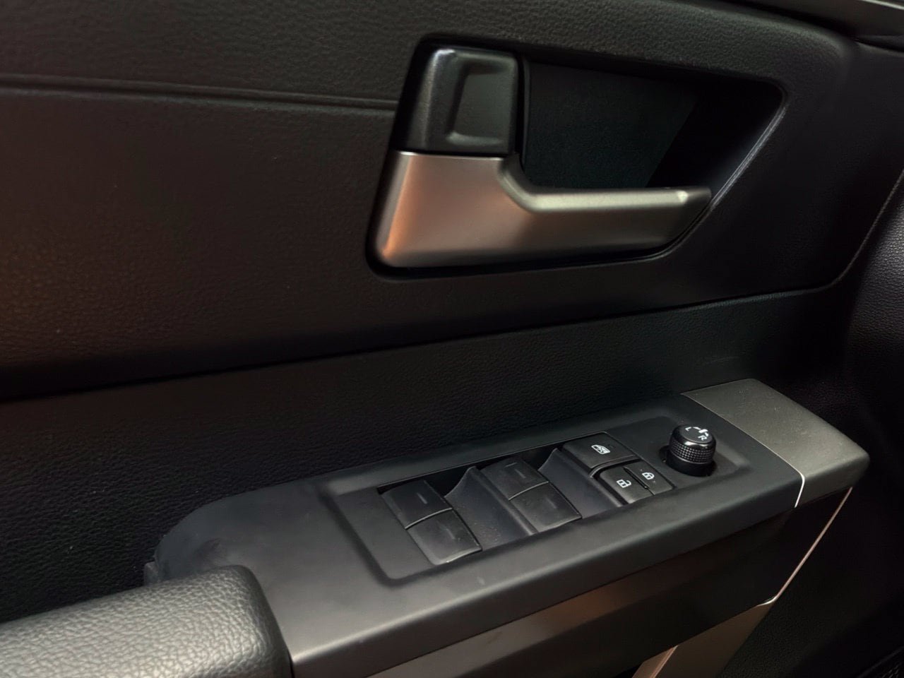 Used 2023 Toyota Tundra SR5 AWD/4WD image 22