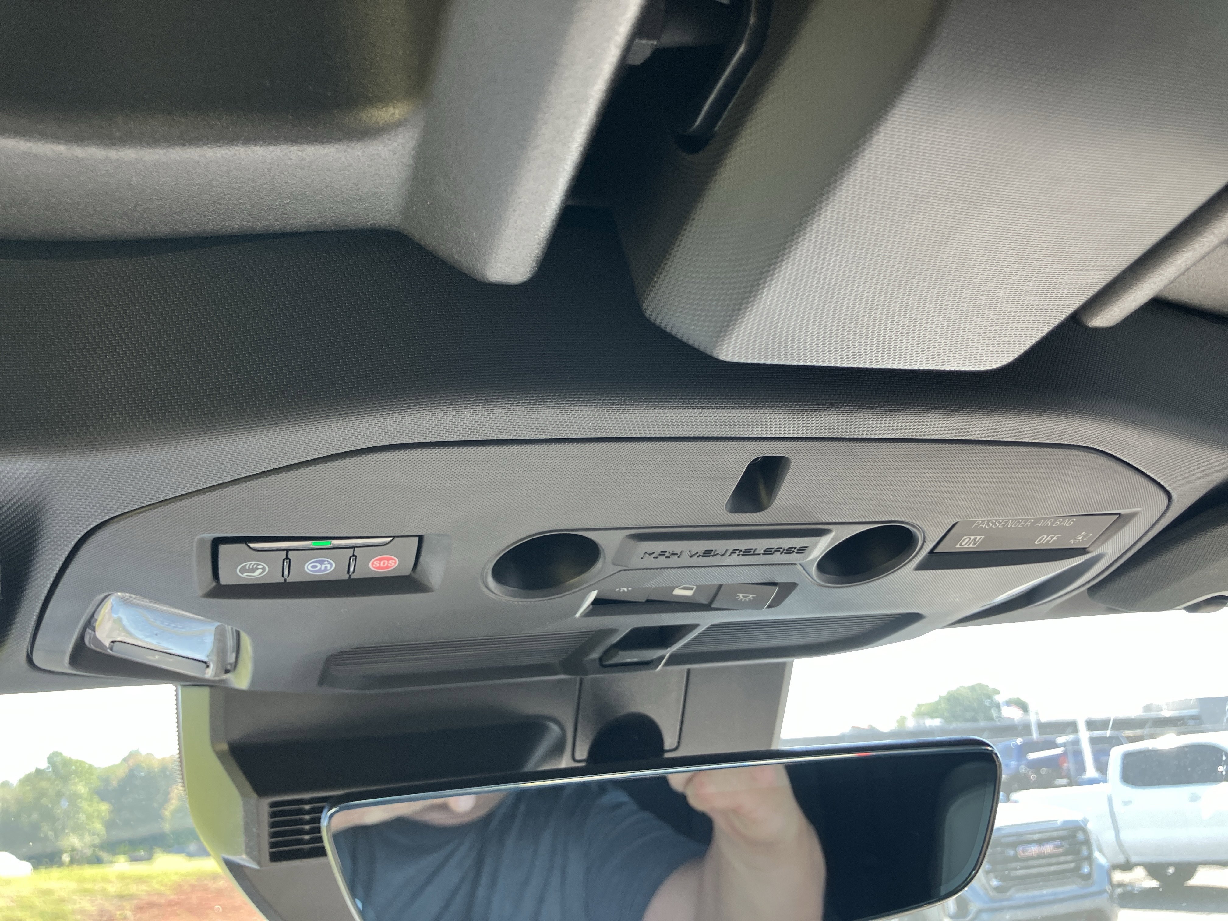 New 2026 GMC Hummer EV SUV image 25