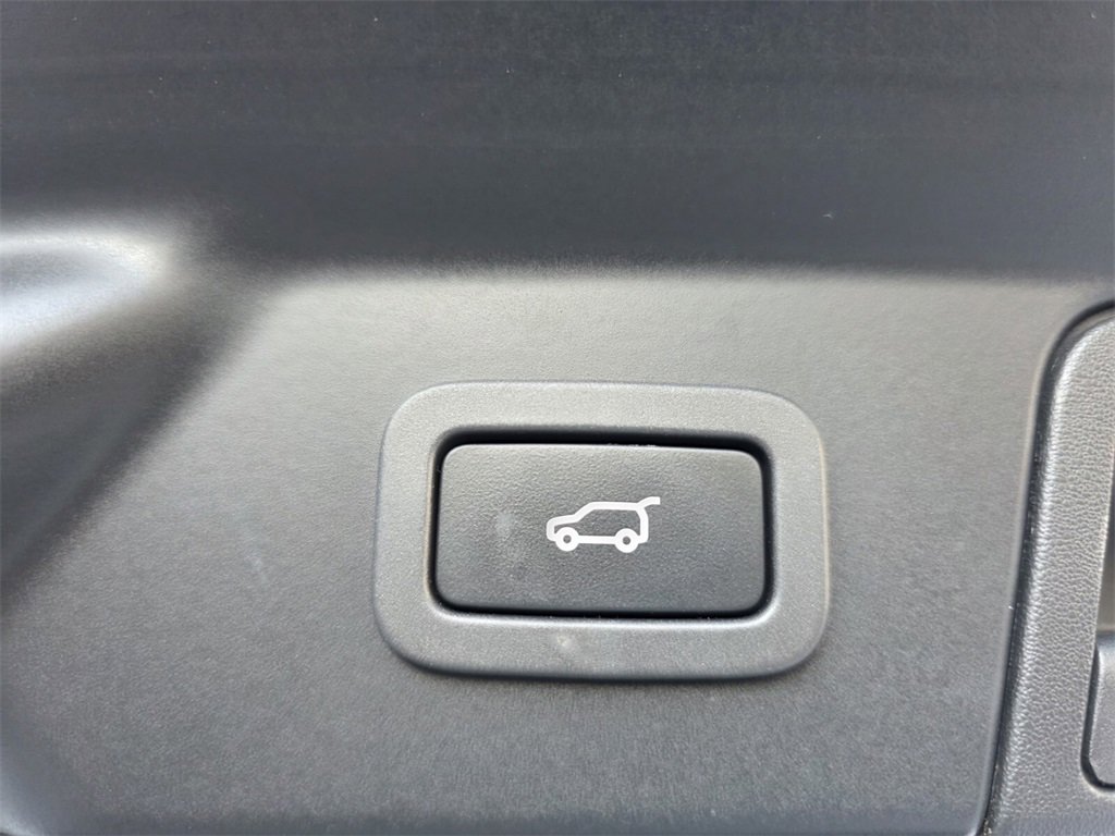 Used 2020 Land Rover Range Rover Velar SV Autobiography Dynamic image 18