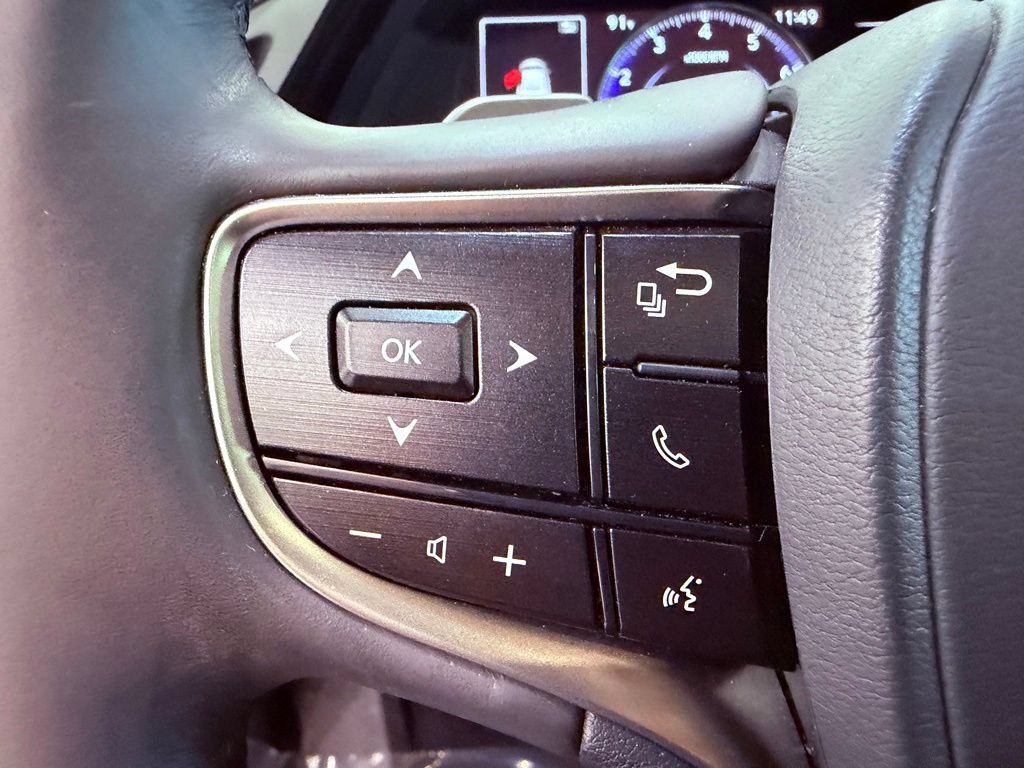 Certified 2024 Lexus ES 350 w/ Premium Package FWD image 20