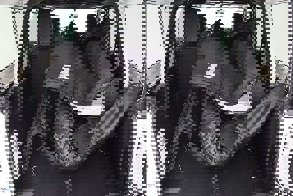 Used 2023 Jeep Wrangler Unlimited Rubicon 4xe w/ Dual Top Group AWD/4WD image 27