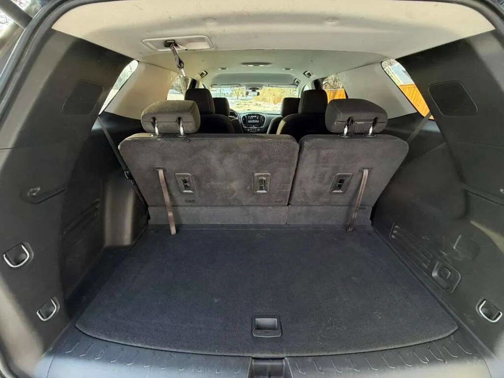 Used 2019 Chevrolet Traverse LT w/ LPO, Floor Liner Package image 24