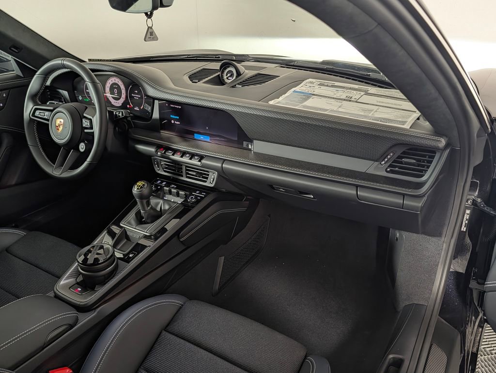 Certified 2026 Porsche 911 GT3 RWD image 18