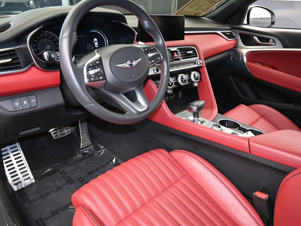 Used 2023 Genesis G70 3.3T w/ Sport Advanced Package image 13