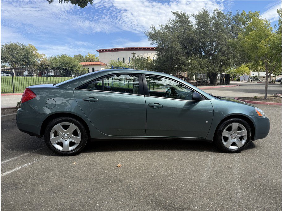 Used 2009 Pontiac G6 Sedan FWD image 6