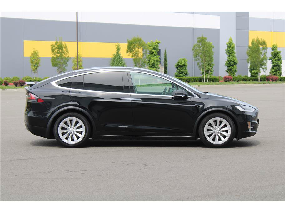 Used 2016 Tesla Model X 75D AWD/4WD image 4