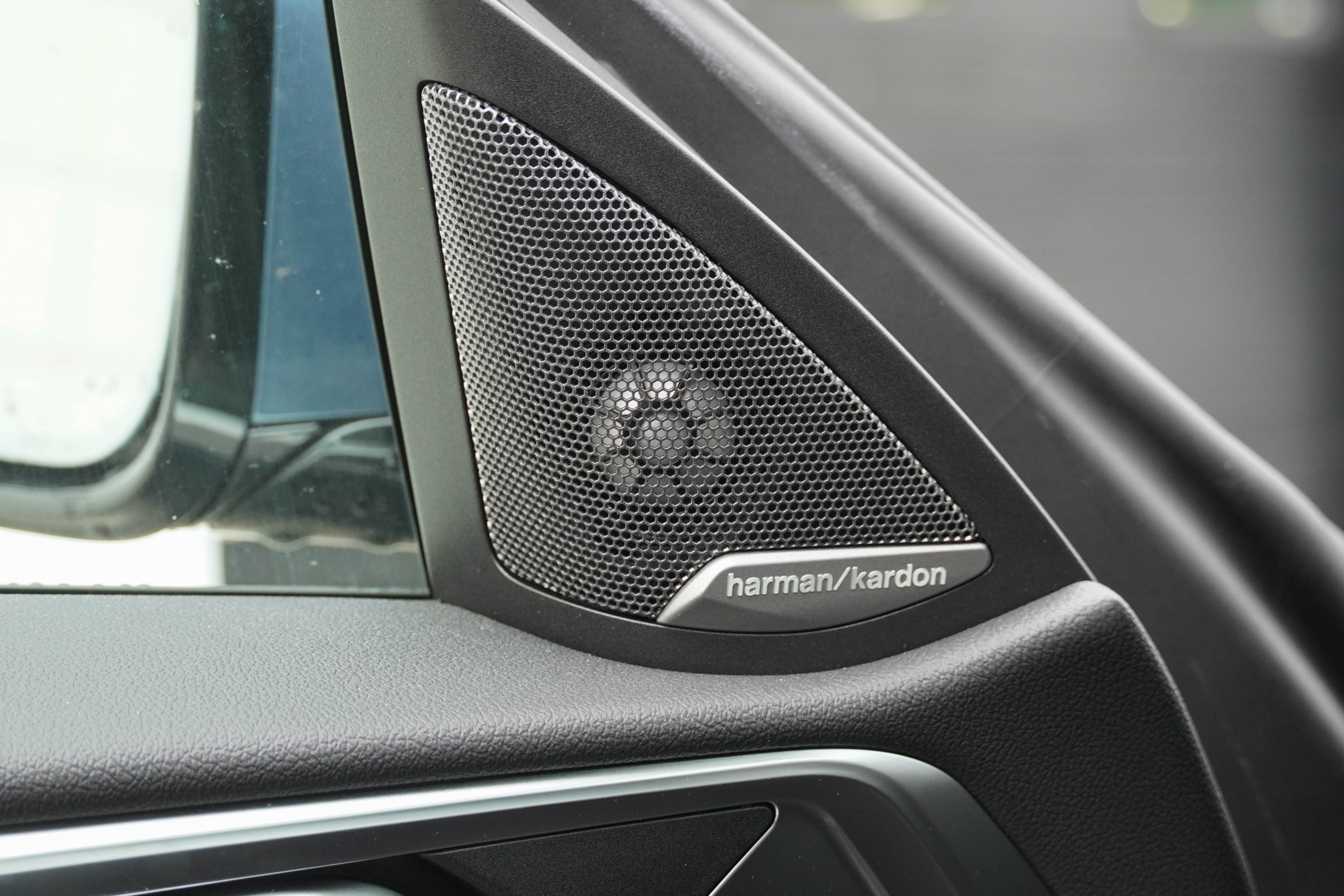 Certified 2026 BMW 430i Convertible RWD image 16