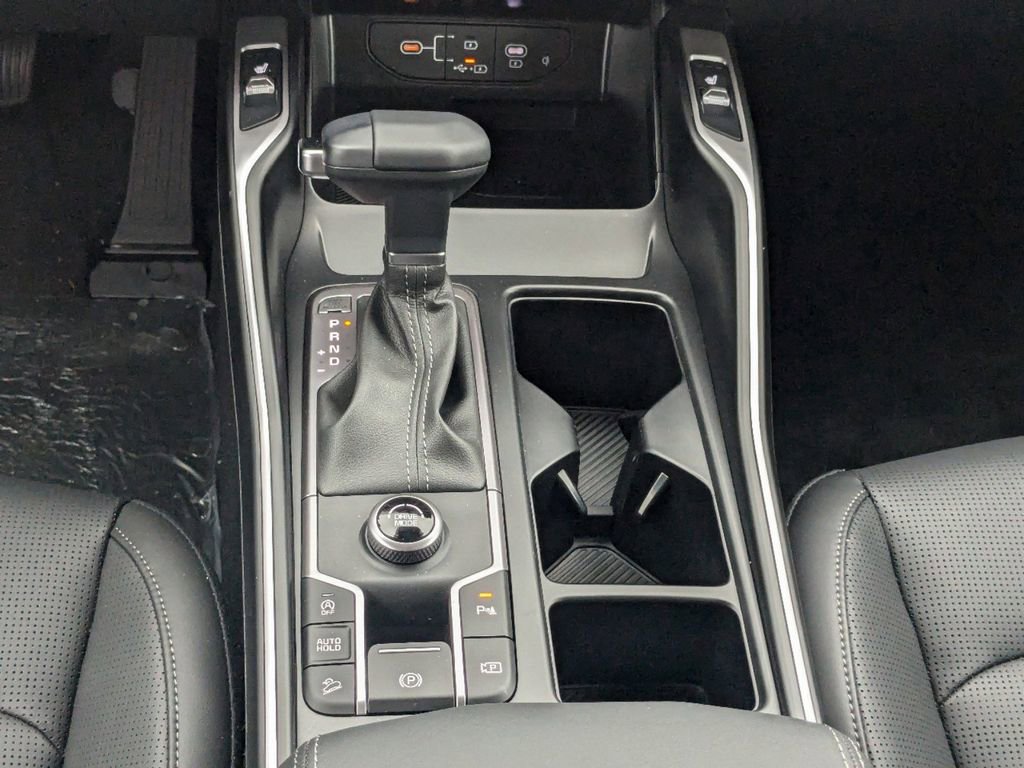 Used 2025 Kia Sorento S w/ Panoramic Sunroof Package FWD image 18
