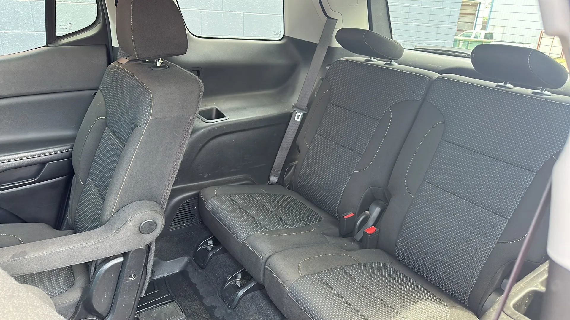 Used 2020 GMC Acadia SLE image 7