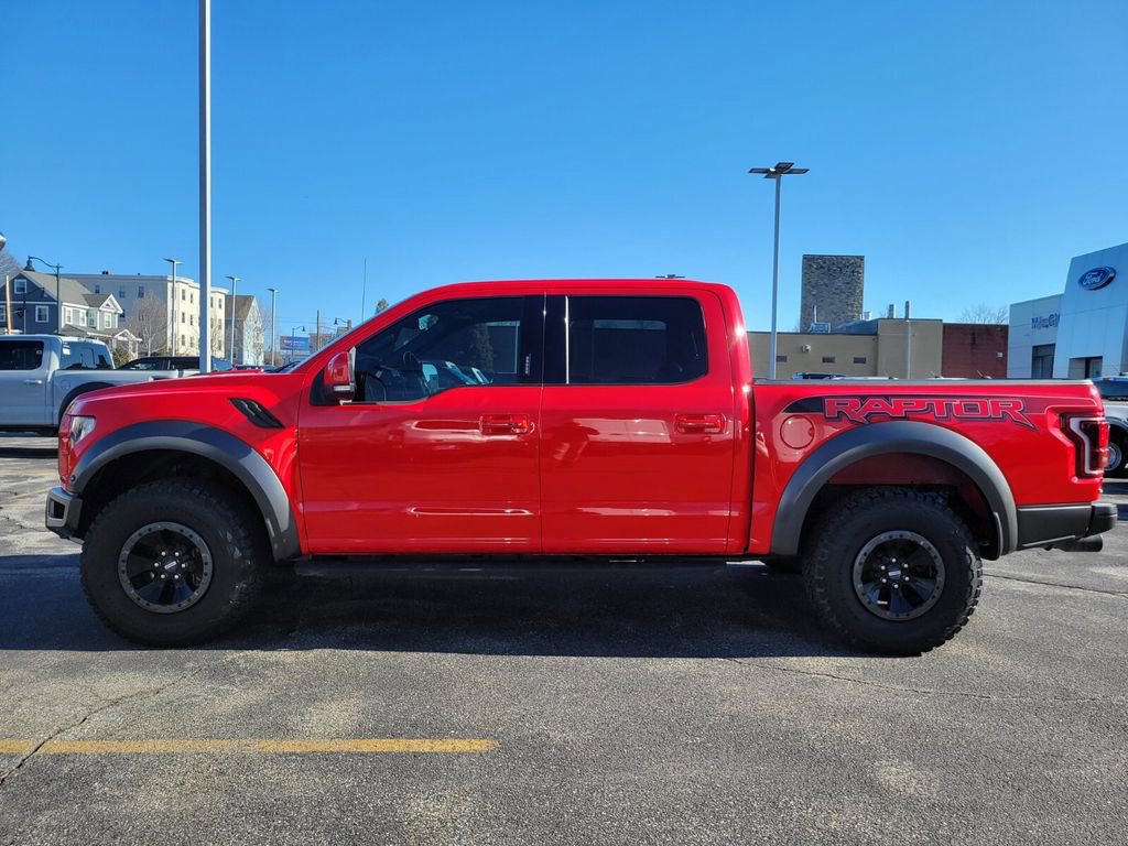 Used 2018 Ford F150 Raptor w/ Equipment Group 802A Luxury image 2
