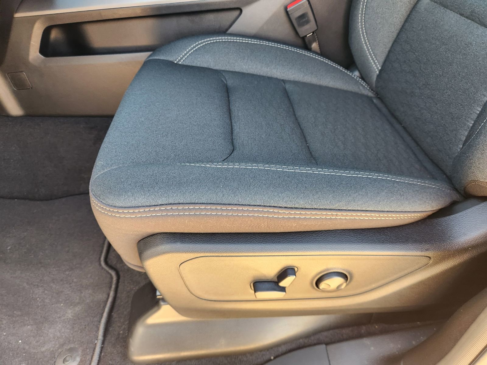 New 2026 RAM 1500 2WD Quad Cab image 20