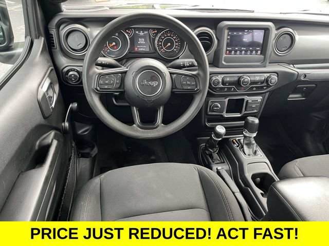 Used 2023 Jeep Gladiator Sport AWD/4WD image 16