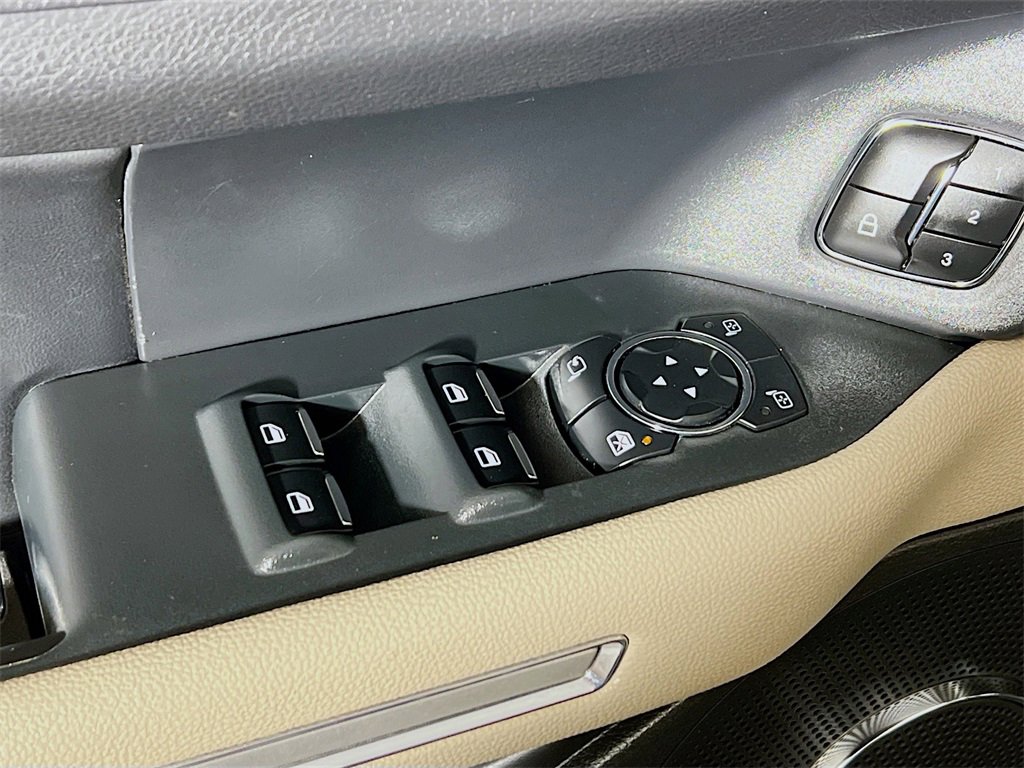 Used 2024 Ford Expedition Max Limited image 17