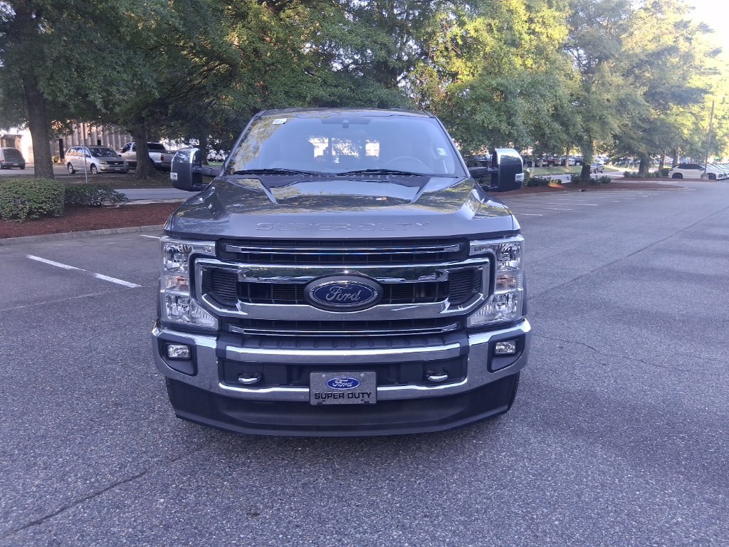 Used 2021 Ford F250 4x4 Crew Cab Super Duty image 2