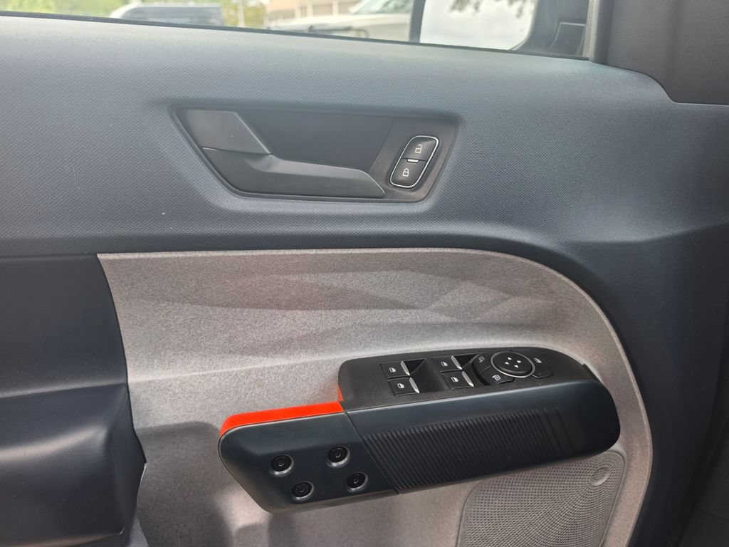 Used 2023 Ford Maverick XLT FWD image 21