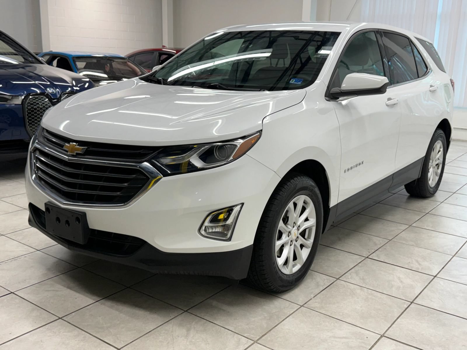 Used 2019 Chevrolet Equinox LT AWD/4WD image 3