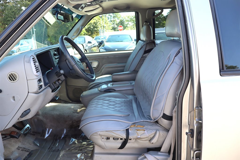 Used 1999 GMC Yukon 4WD 4-Door w/ Marketing Opt Pkg 5 image 20