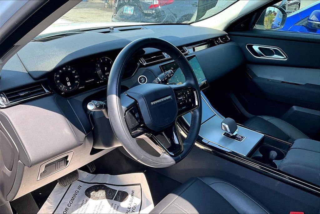 Used 2024 Land Rover Range Rover Velar S AWD/4WD image 12