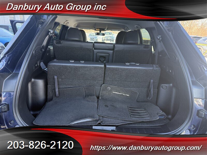 Used 2022 Mitsubishi Outlander SE AWD/4WD image 13