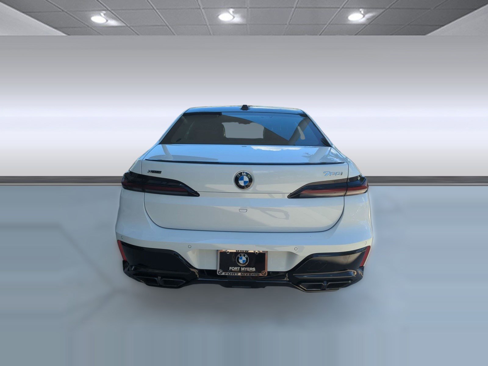 Used 2026 BMW 760i xDrive AWD/4WD image 10