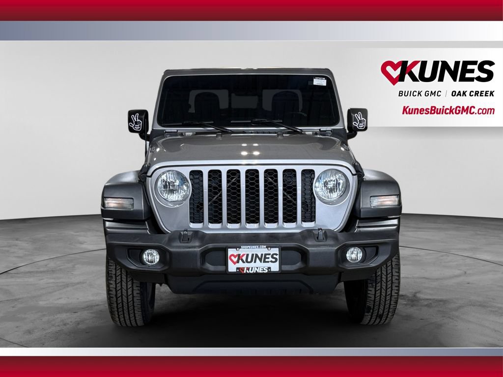 Used 2020 Jeep Gladiator Sport w/ Quick Order Package 24S AWD/4WD image 3