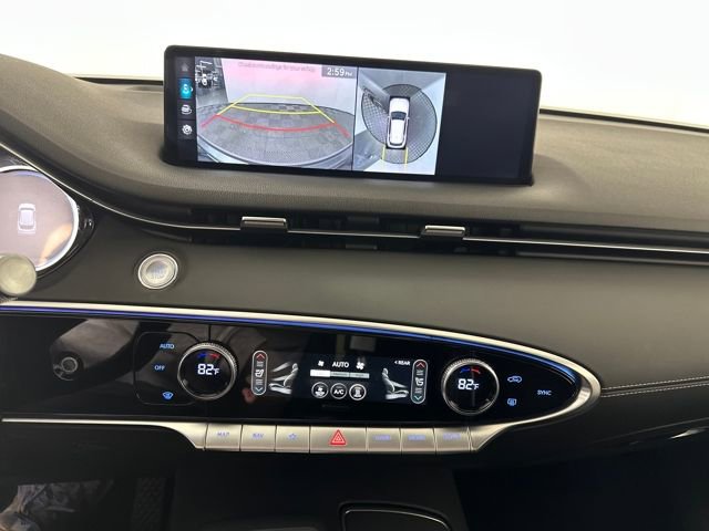 Used 2024 Genesis Electrified GV70 Advanced image 22