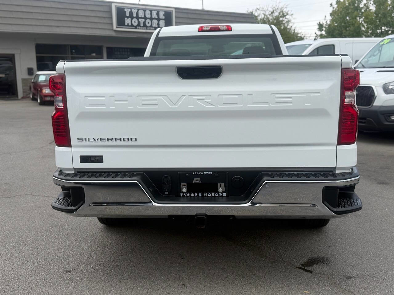 Used 2025 Chevrolet Silverado 1500 W/T RWD image 8