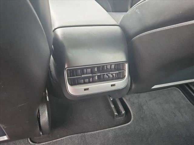 Used 2019 Tesla Model 3 Long Range image 18