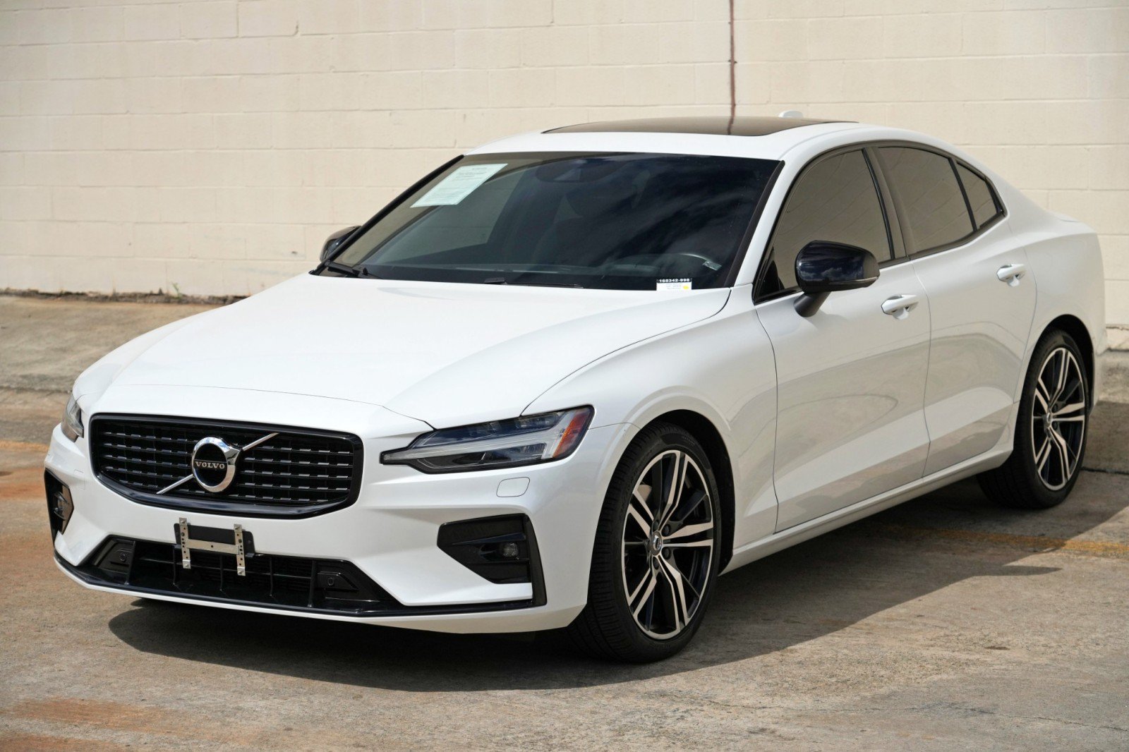 Used 2022 Volvo S60 B5 R-Design w/ Climate Package FWD image 47
