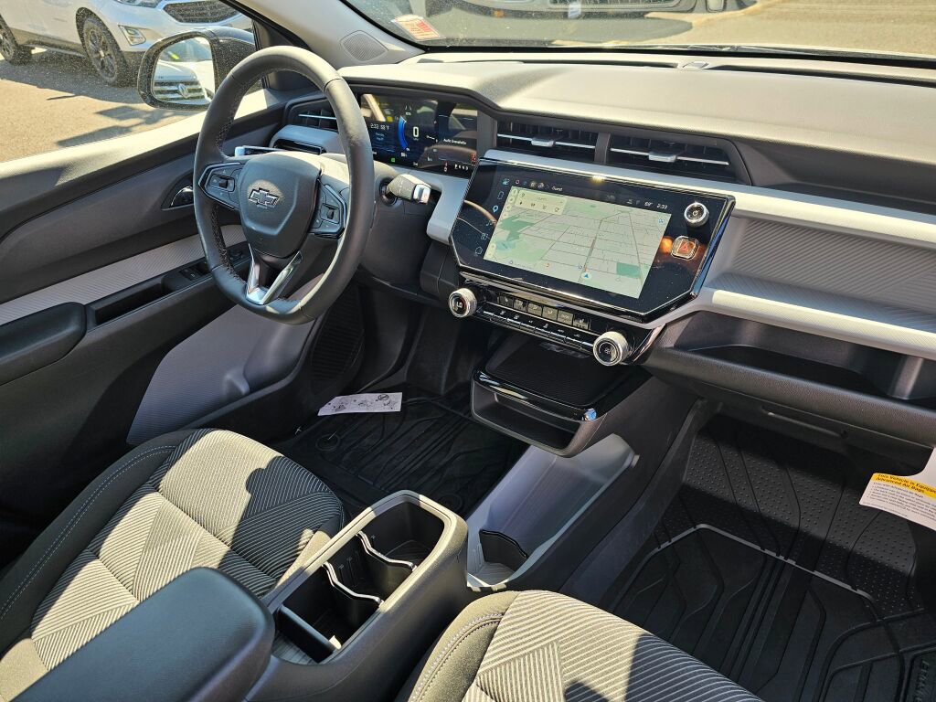 New 2027 Chevrolet Bolt LT w/ Comfort Package FWD image 28