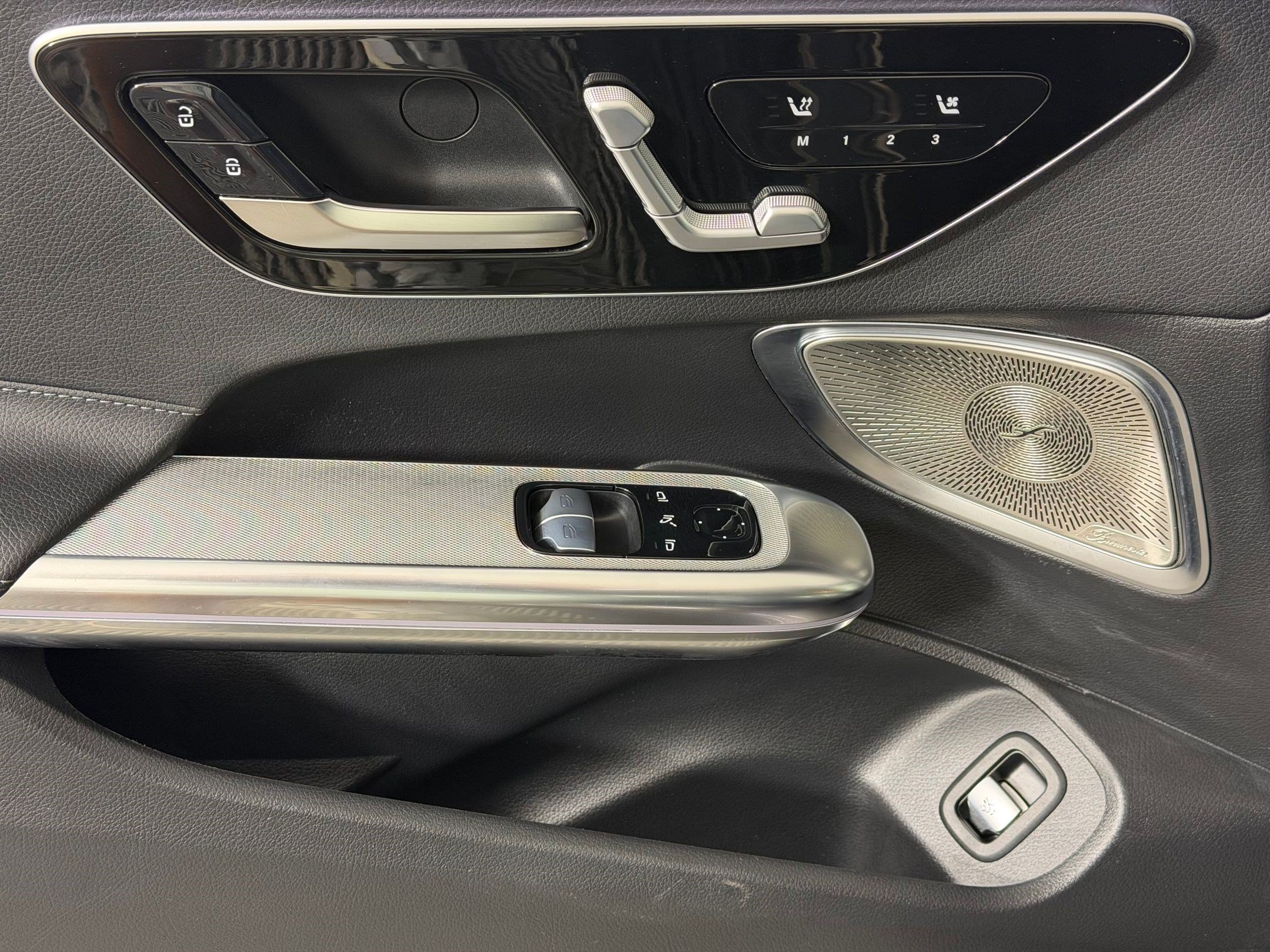 Used 2024 Mercedes-Benz CLE 450 4MATIC Coupe image 13