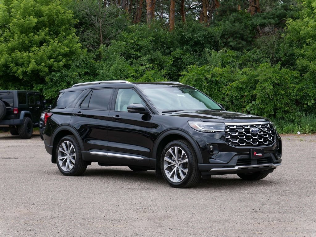 Used 2025 Ford Explorer Platinum w/ Ultimate Package AWD/4WD image 1