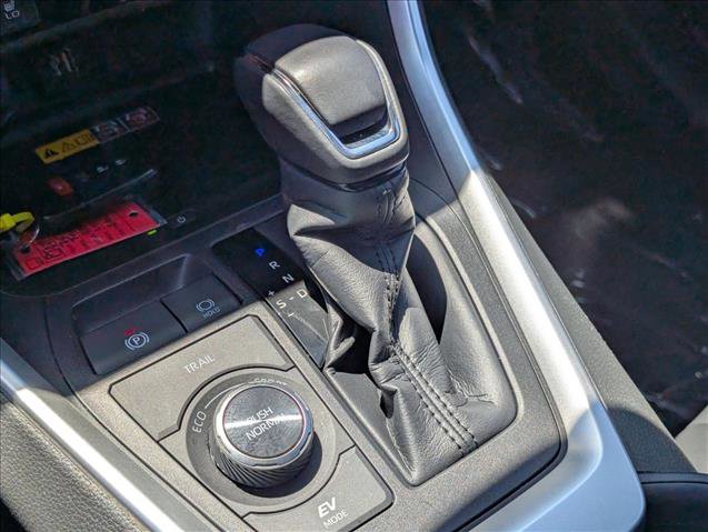 Used 2023 Toyota RAV4 XSE AWD/4WD image 12