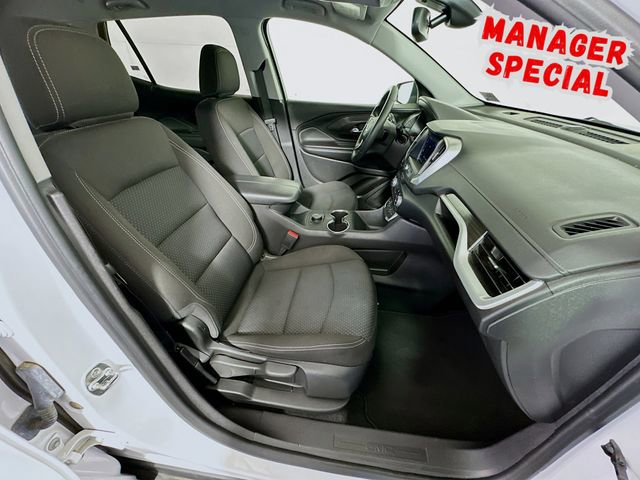 Used 2024 GMC Terrain SLE image 26